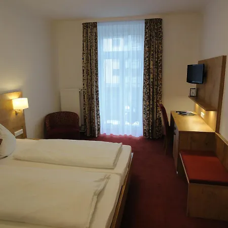 فندق Krone Rielasingen-Worblingen